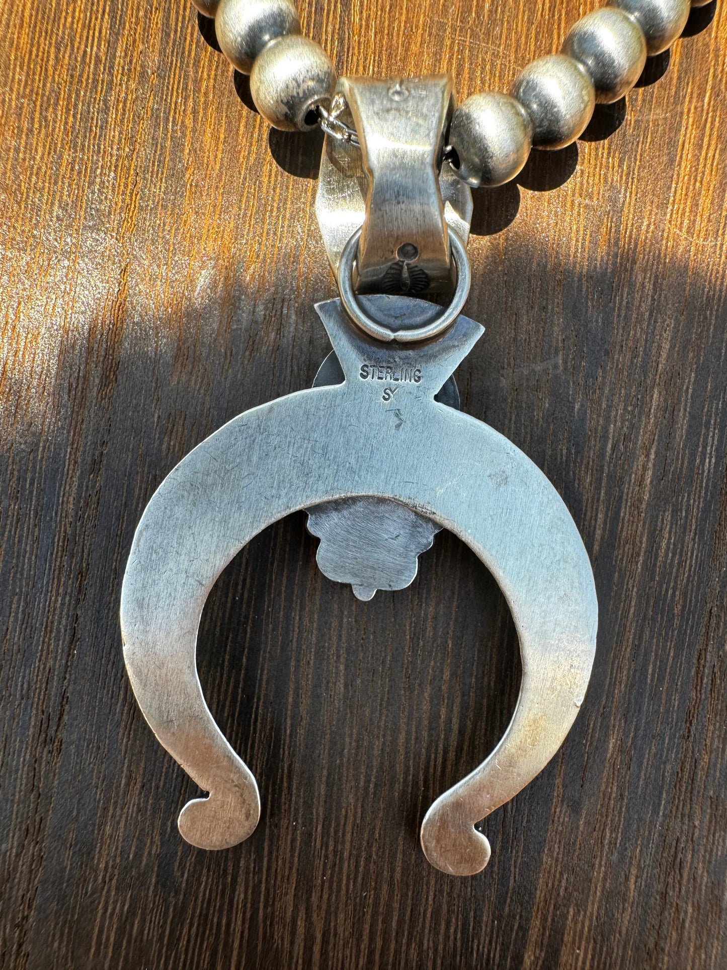 Palomino Naja Pendant image 2