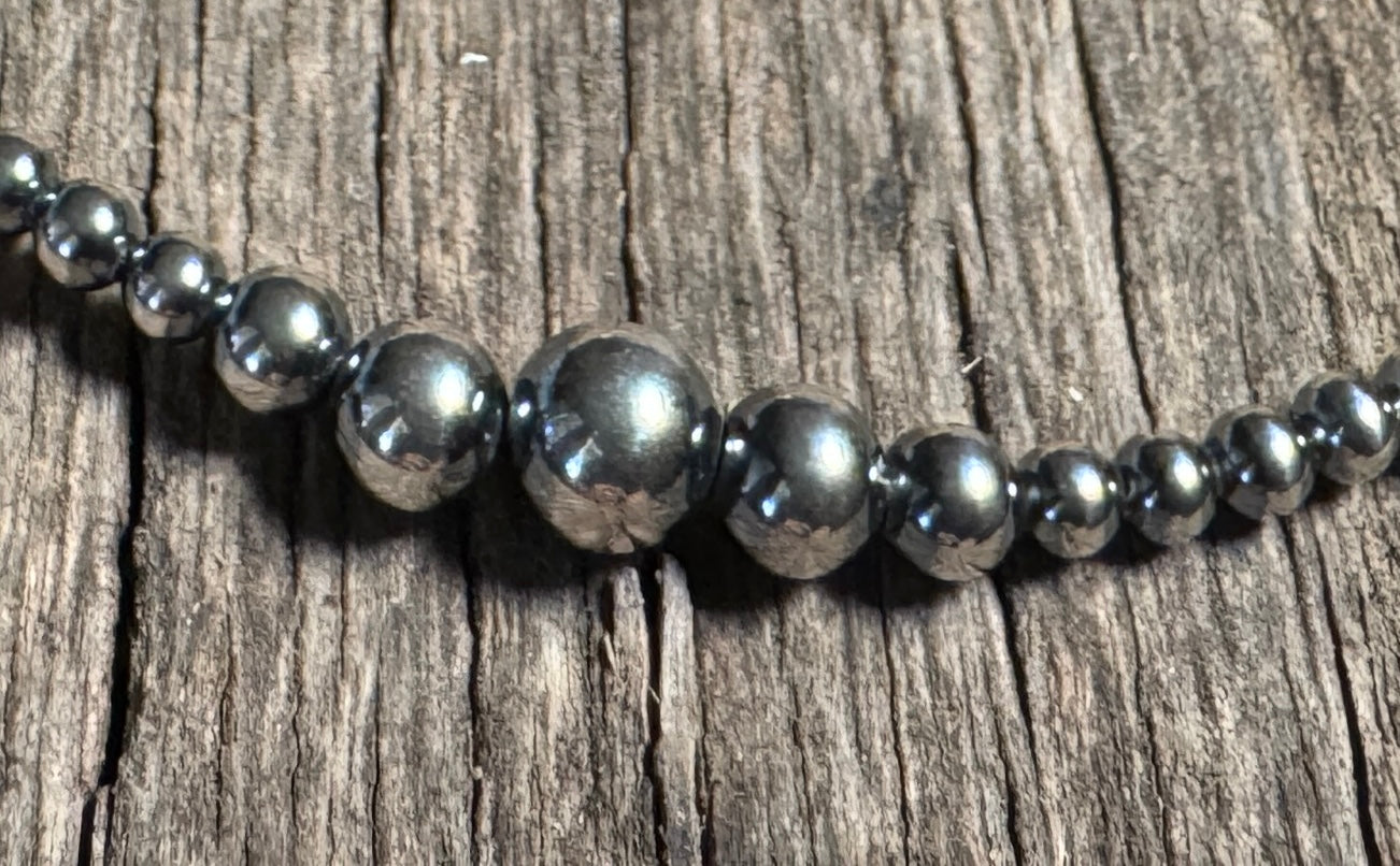 18” Graduated Silver Pearl Necklace (3-6 mm) - West Spork Mercantile