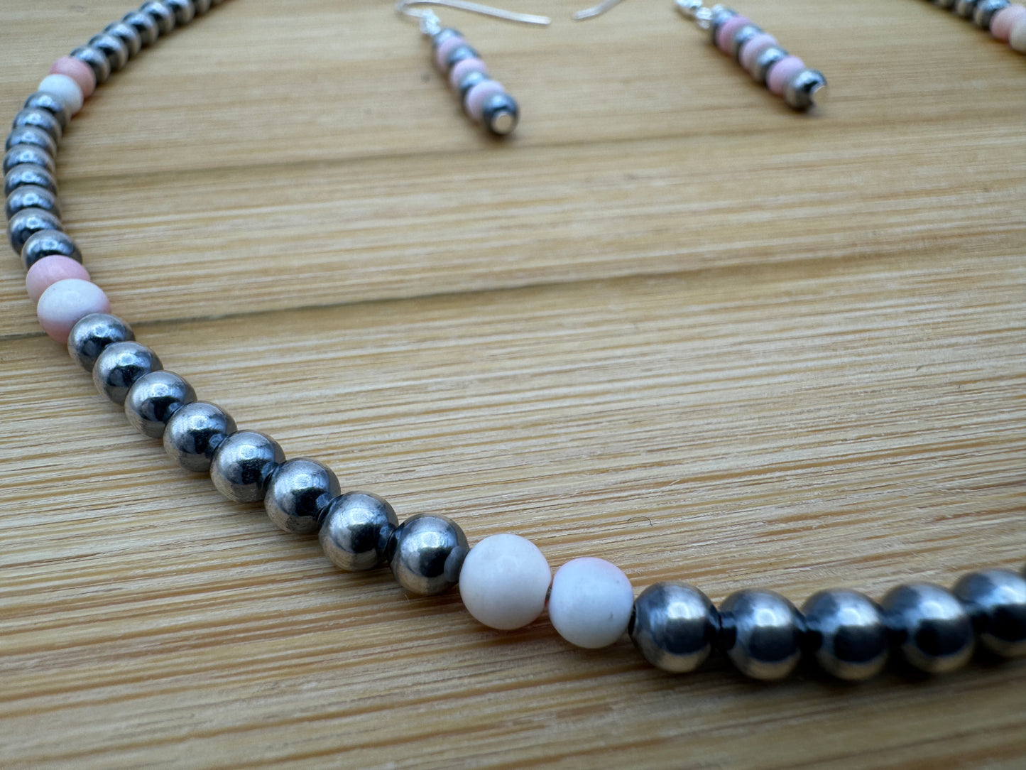 16” 4mm Bubblegum Navajo Pearls - West Spork Mercantile