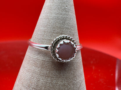 Dainty Navajo Pink Conch Ring - 8.5 - West Spork Mercantile