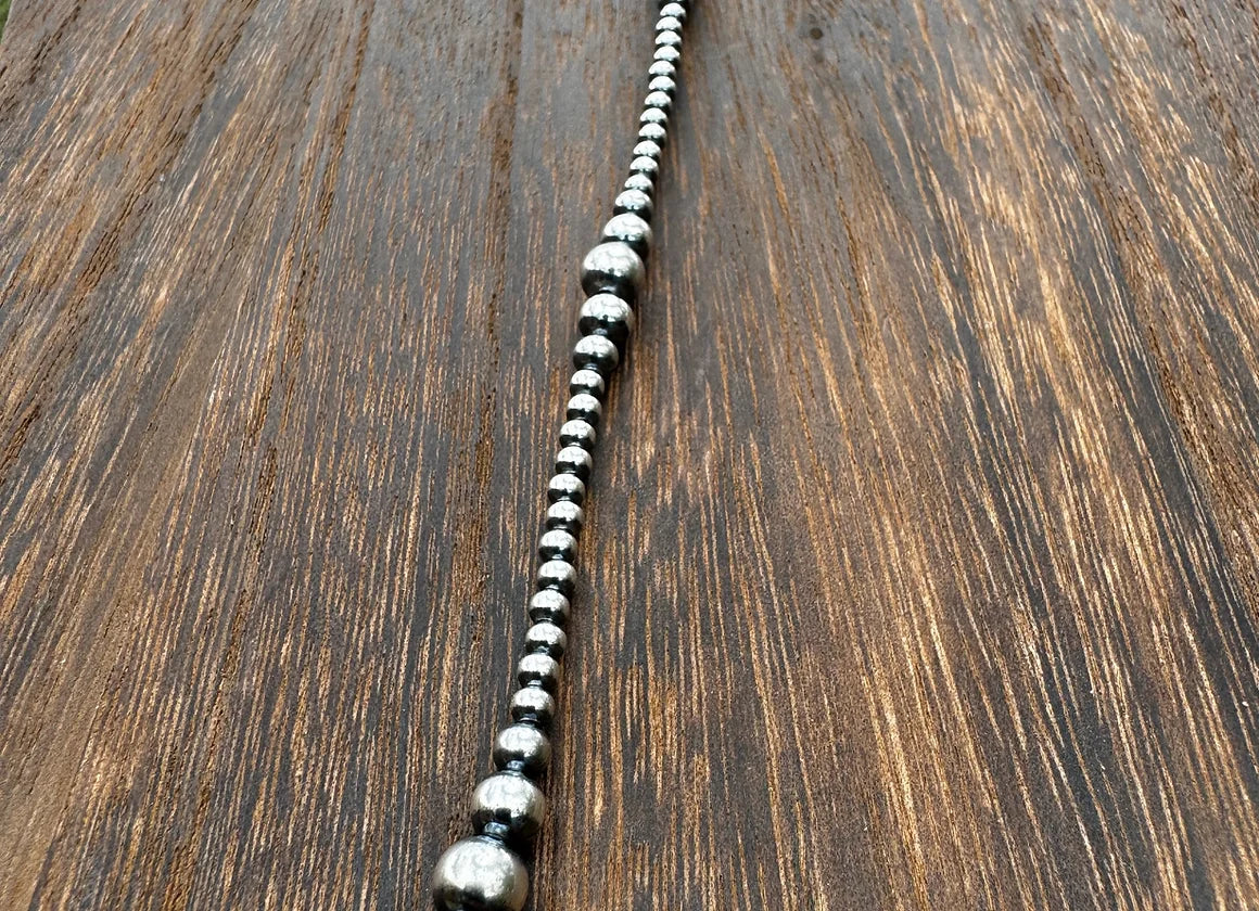 Navajo Pearl Lariat - West Spork Mercantile
