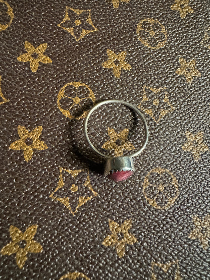 Simple Purple Spiny Oyster Ring - West Spork Mercantile