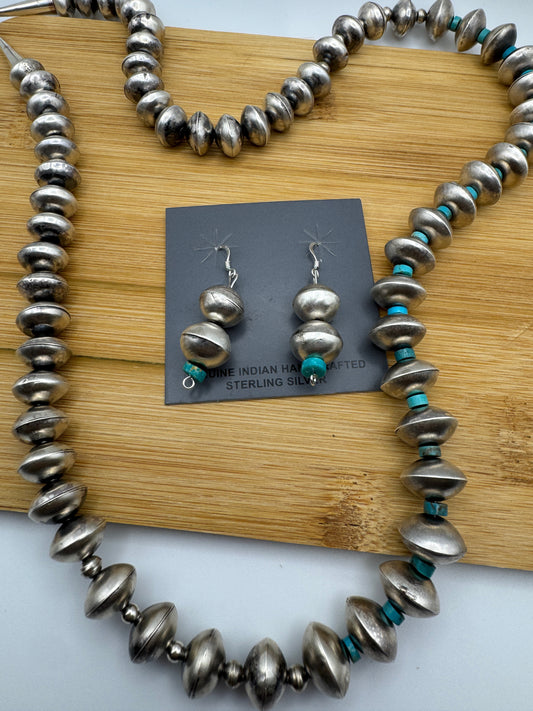 30" Navajo Pearl Set by Shanean Begay - West Spork Mercantile